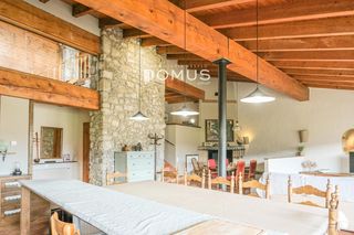 Casa  Sta ana. Vivienda única con espacios amplios y entorno tranquilo