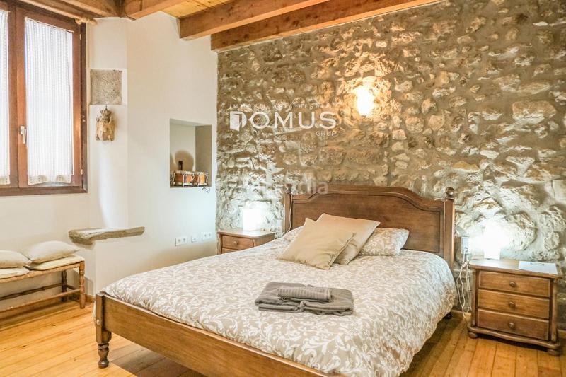Foto 44054591-d6fb-46a3-8811-12225901808c. Casa con riscaldamento parcheggio in Vall d´en Bas (La)