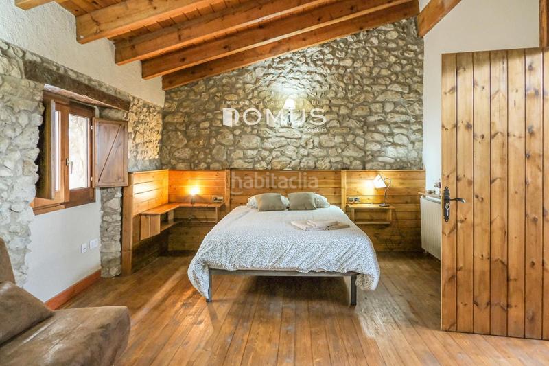 Foto 99852334-adfb-4472-8462-8e30eff84433. Casa con riscaldamento parcheggio in Vall d´en Bas (La)