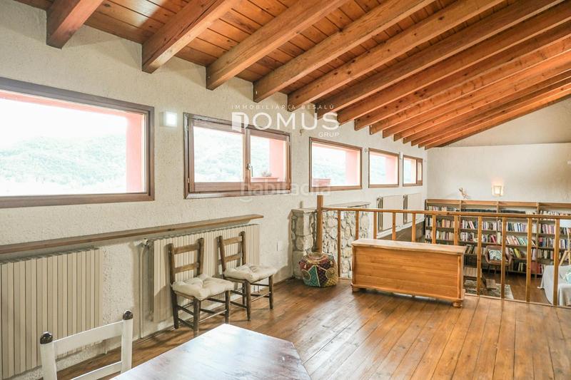 Foto f6fd0a8b-e8d5-41b2-b0de-43e0c1a740d5. Casa con riscaldamento parcheggio in Vall d´en Bas (La)