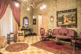 Casa  Ganganell. Casa noble en venda en besalú