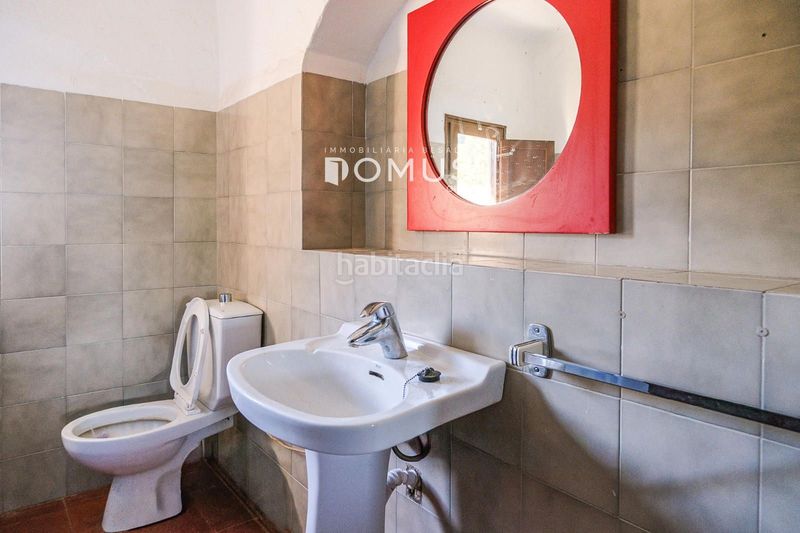 Foto 4bd151aa-c263-42a2-9b01-f2d9f4c61792. Masía  en venta en Besalú