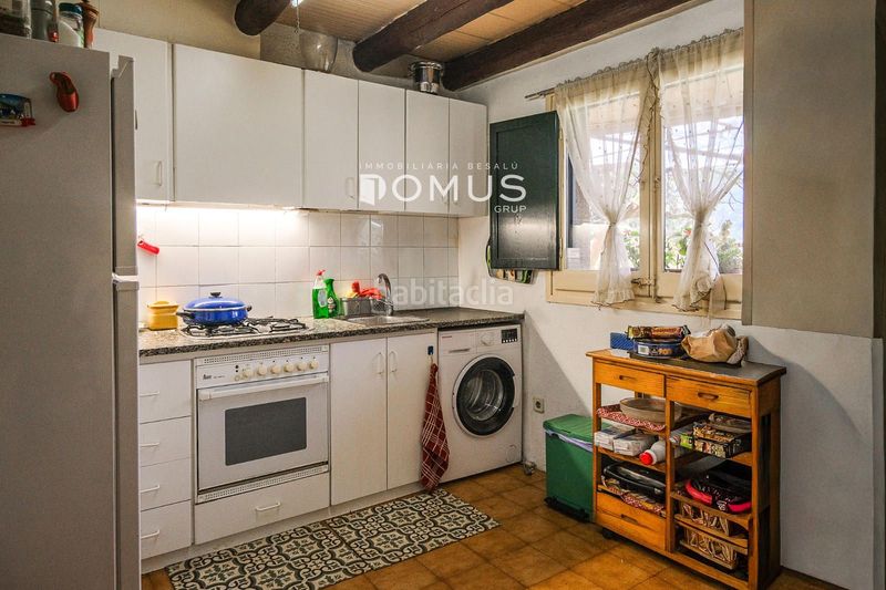 Foto f9f52da3-f55b-4bea-a1b3-3f798aa5a6b2. Masía  en venta en Besalú