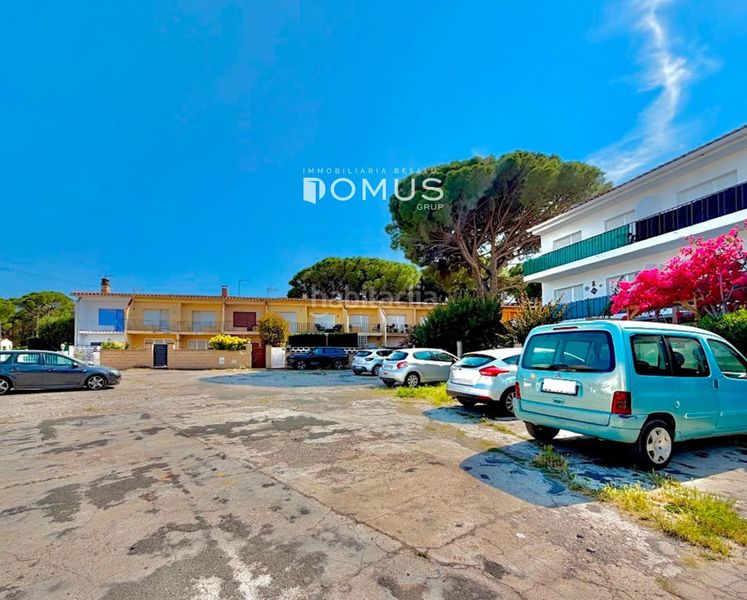 Foto 0ecf8024-1e13-4c8d-b473-ae0d2ccf7cf4. Pis amb calefacció aparcament a Riells Escala (L´)