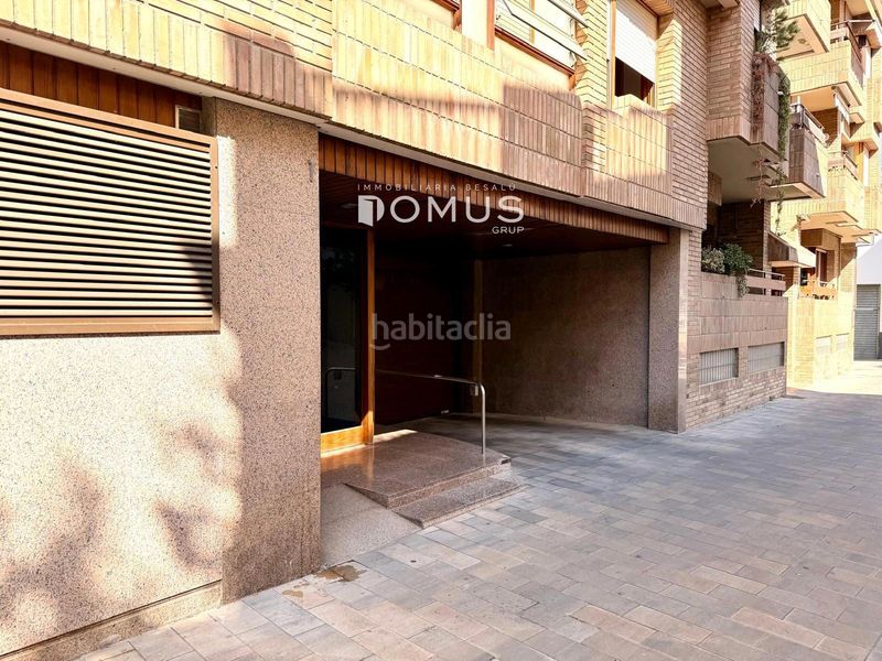 Foto 6a8a0b8e-0f4a-4f1b-b413-a9605ef964c4. Local comercial a Banyoles