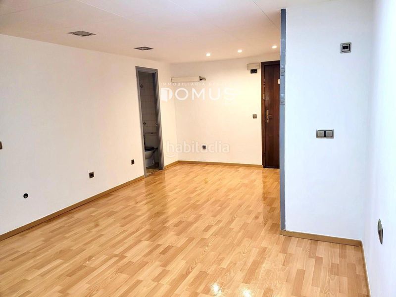 Foto f5ce3599-923b-4936-8a94-2a038a7821c5. Local comercial a Banyoles
