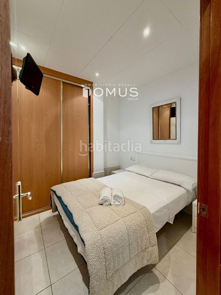 Foto 3b17ad16-6ef8-4757-a824-7da7ef625b80. Rent flat with heating in Nucli Antic Escala (L´)