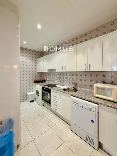 Foto 61841c13-b048-43b2-b6f9-c79173850b09. Rent flat with heating in Nucli Antic Escala (L´)