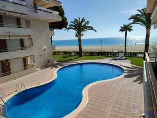 Rent Apartment in Diputacio 130. Zona tranquila ideal familias