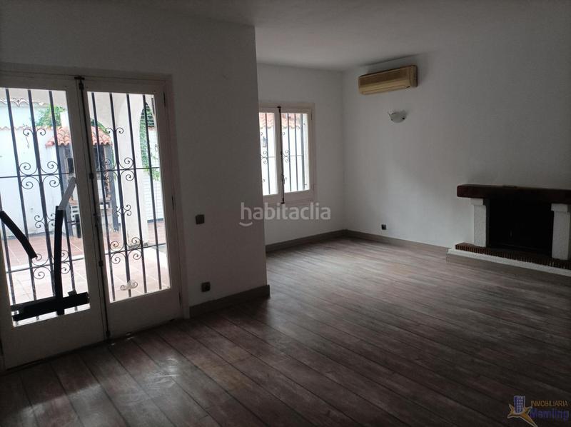 Foto ce01b39f-497d-4ae0-86ba-3851a57c2864. Casa aparellada a fraipont 25 a Vilafortuny Cambrils