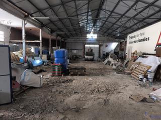 Fabrikhalle in Ponent. Reusnave