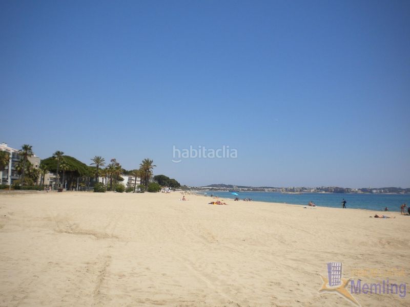 Foto 6c5a57f9-b3f7-42a4-a2f3-cfbf28d3d0c2. Apartament a diputacio 130 a Vilafortuny Platja Cambrils