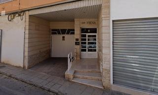 Aparcament cotxe a San Pedro del Pinatar. Plaza de aparcamiento en garaje de edificio en venta en san pedr