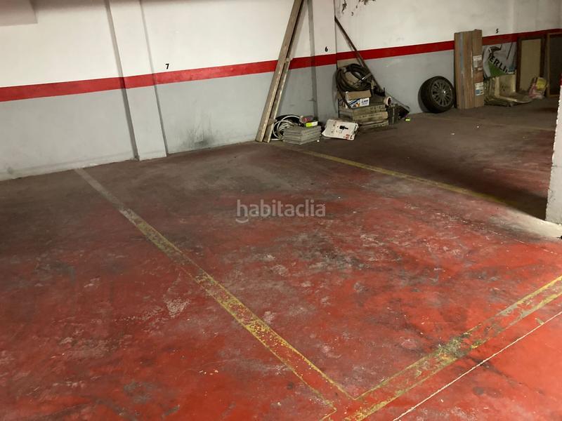 Foto ecd58b52-9a34-4786-83a3-92489ba3e446. Aparcament cotxe a San Pedro del Pinatar San Pedro del Pinatar