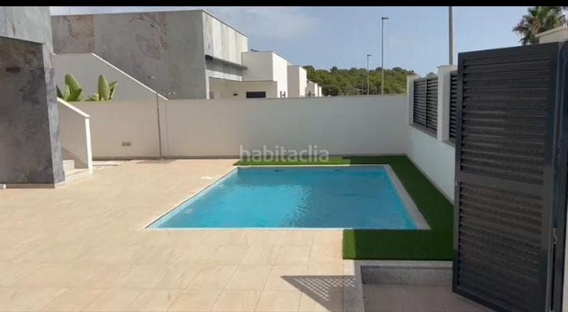 Foto a65bef87-f16f-4f06-a36f-0a5d1e3c68a6. Chalet with heating pool in El Pinar de Campoverde Pilar de la Horadada