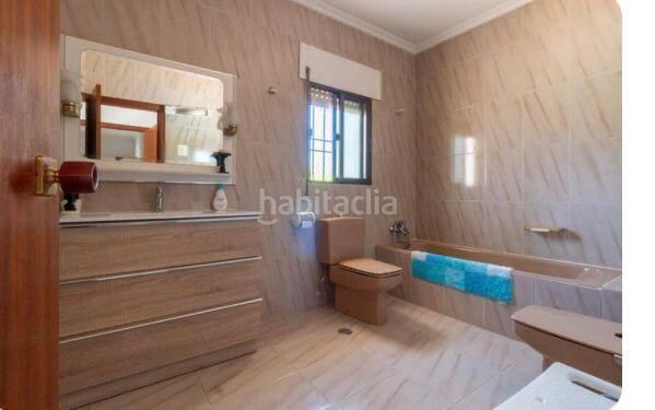 Foto 99fce1e8-8683-4818-8568-cc5962ef877f. Xalet amb calefacció aparcament piscina a Cabo Roig Orihuela