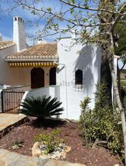 Casa a Villamartín-Las Filipinas. Chalet en el campo de golf de villamartin