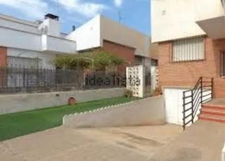 Casa a San Pedro del Pinatar. Se vende casa de pueblo chalet en venta en el centro de san pedr