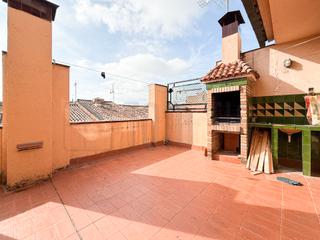 Casa adosada  Carrer d'avellaneda 8. Casa / chalet adosado en venta en cl avellaneda d' 8, el centre