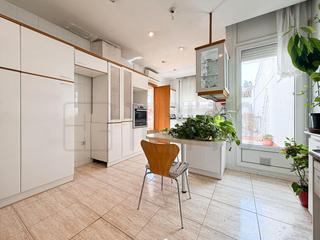 Maison jumelée à Centre. Casa adosada en venta c/ estrella sabadell