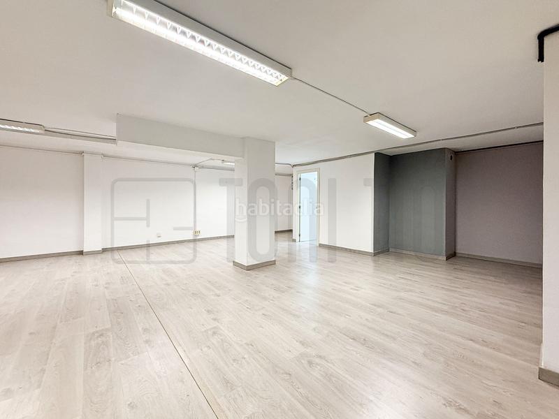 Foto 052dc0de-1d30-4d65-a2bf-0fb5c50a3d55. Rent office space with heating in Centre Sabadell