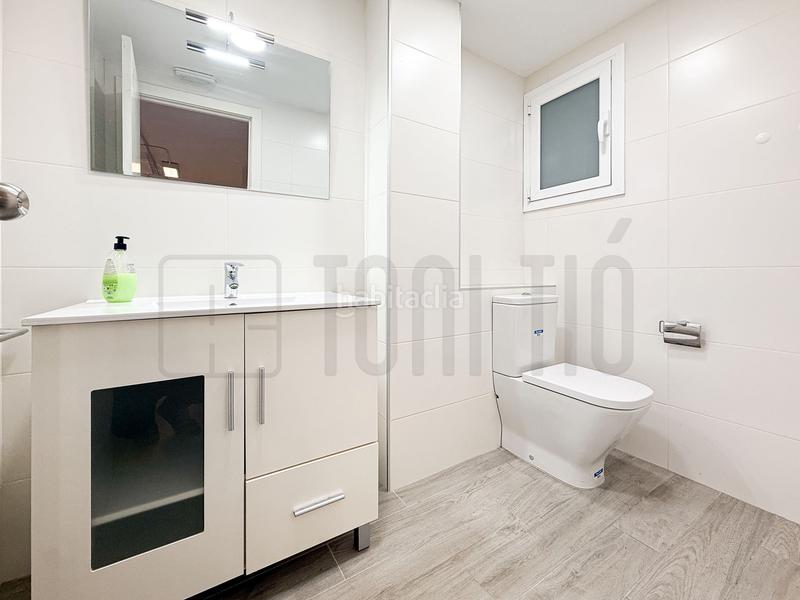 Foto 490df54c-4c63-4eb4-bae6-47c1330f6e2a. Rent office space with heating in Centre Sabadell