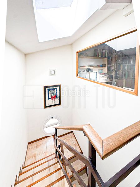 Foto ede1b390-f39f-4035-b502-4e7f0f25221b. Casa amb calefacció aparcament a Creu Alta Sabadell