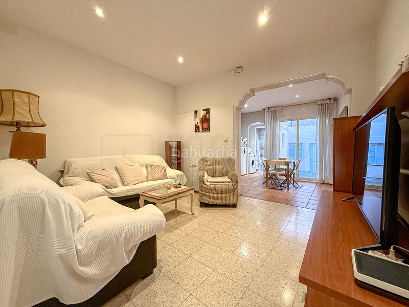Foto 47a51244-a0a9-4961-a696-314c22b8bdc5. Planta baixa a Centre Sabadell