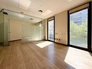 Ufficio  Carrer de sant antoni maria claret. Oficina en venda al centre de sabadell