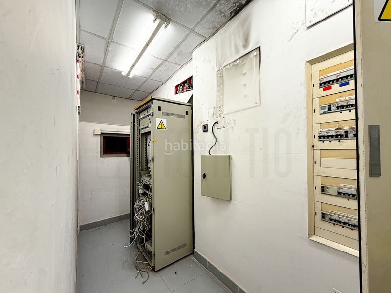 Foto 1e2be581-a13f-424b-89d9-760dbe59030b. Local comercial amb calefacció a Centre Sabadell
