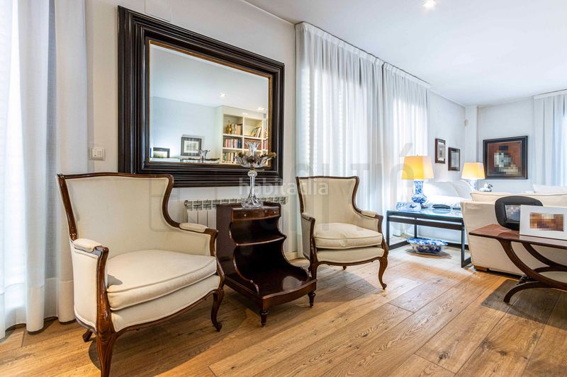 Foto 412fe9f2-e20a-471e-986d-a77d437d76e0. Pis amb calefacció aparcament a Centre Sabadell