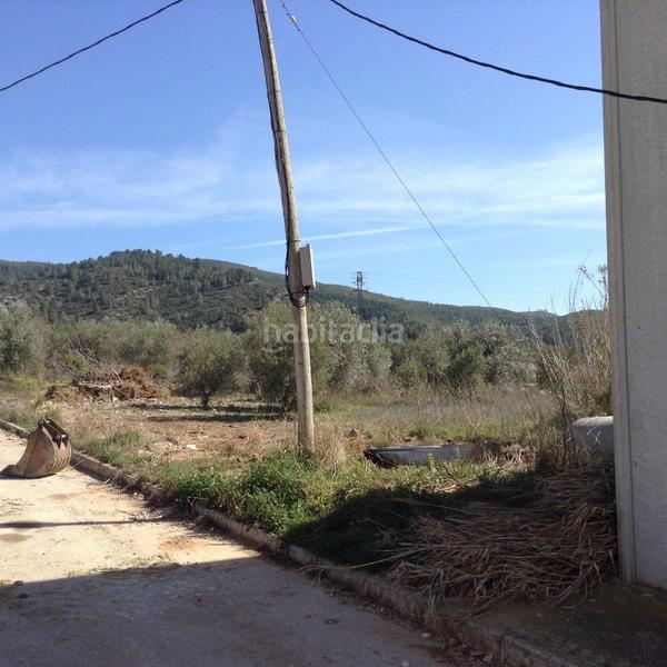 Foto bf314a14-ba13-42f2-ab60-659c2d65d5c6. Terrain industriel dans Sierra Engarcerán