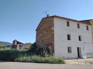 Casa  Meanes. Casa con 4 habitaciones