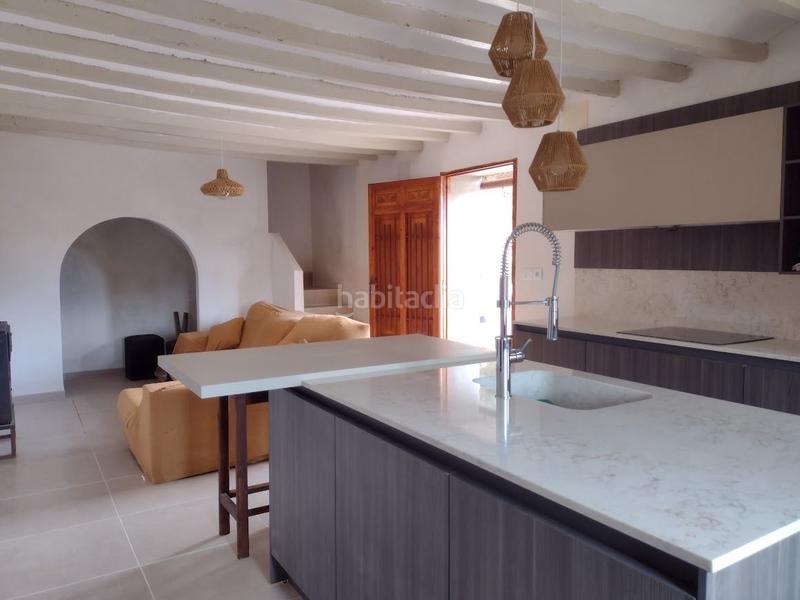 Foto b005c9f0-f965-4403-9894-2e9950b7e074. Alquiler masía en Vall d´Alba