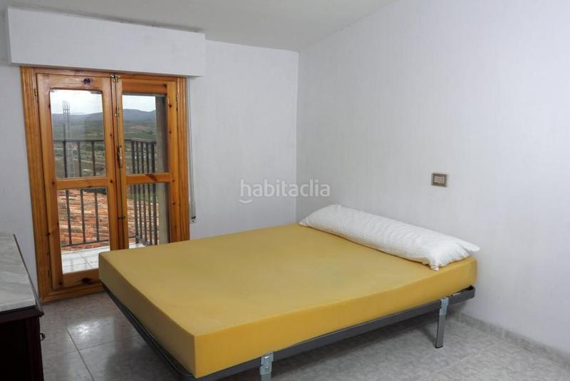 Foto d5bbd5b3-c91f-44fa-857e-a1d66d0c7150. Masia a Sierra Engarcerán