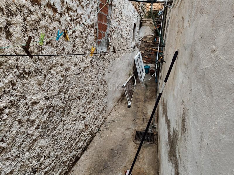 Foto 2290cb5e-77aa-48b5-ae06-ff451ddd1bf6. Casa en avenida castellón 7 en Sierra Engarcerán