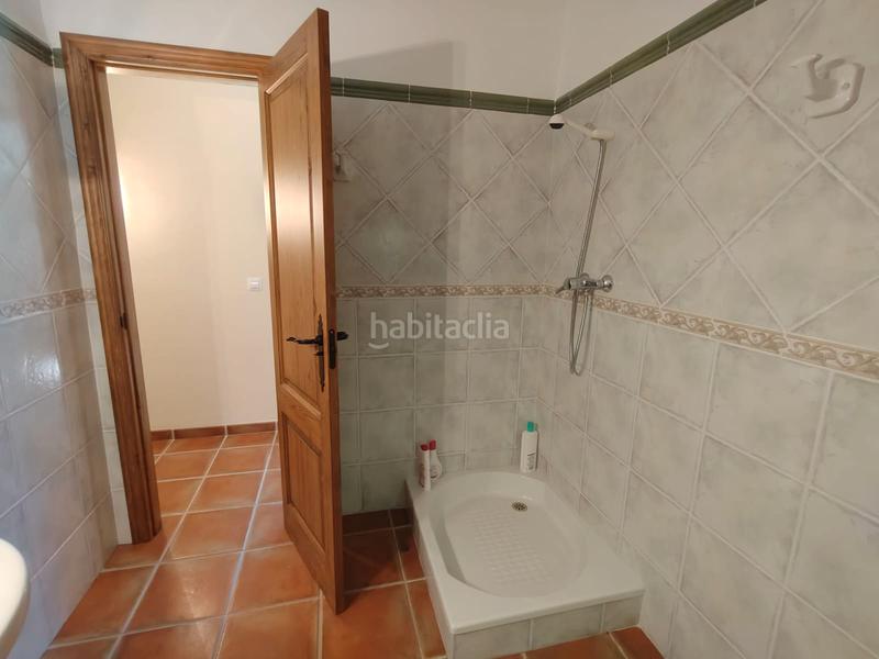 Foto 2e23c912-306a-4f04-bff6-7f702f30e6f4. Casa amb xemeneia aparcament a Culla