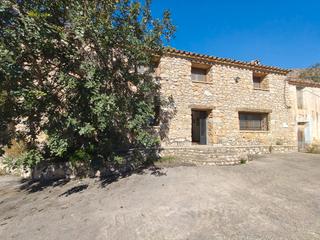 Casa a Culla. Vivienda con garaje y gran terreno a la venta