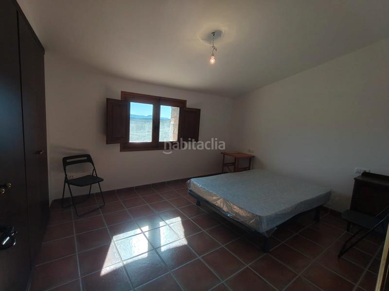 Foto 4bc6b42a-4806-46c4-9786-037205703d9c. Casa amb xemeneia aparcament a Culla