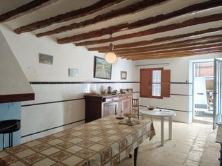 Casa en Carrer de castell� 17. Casa en venta en torre d�en dom�nec (castell�n)