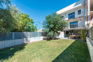 Chalet in Carrer dels calafats 19a