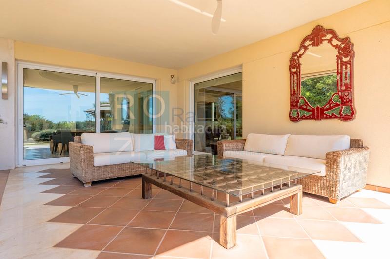 Foto cf5dfdea-f2f5-4773-be24-a7b7decb627c. Chalet en Migjorn Reus