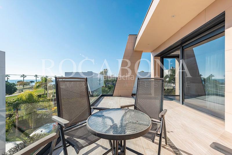 Foto 5f8c1c69-d4fe-42ef-84fe-dabc5e0cb126. Chalet con camino riscaldamento piscina in mar Cambrils Cambrils