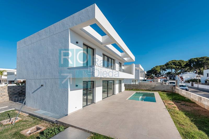 Foto 7cb05fe1-3069-4a18-ade4-1aba6706053a. Chalet in carrer copèrnic 8 in mar Cambrils Cambrils