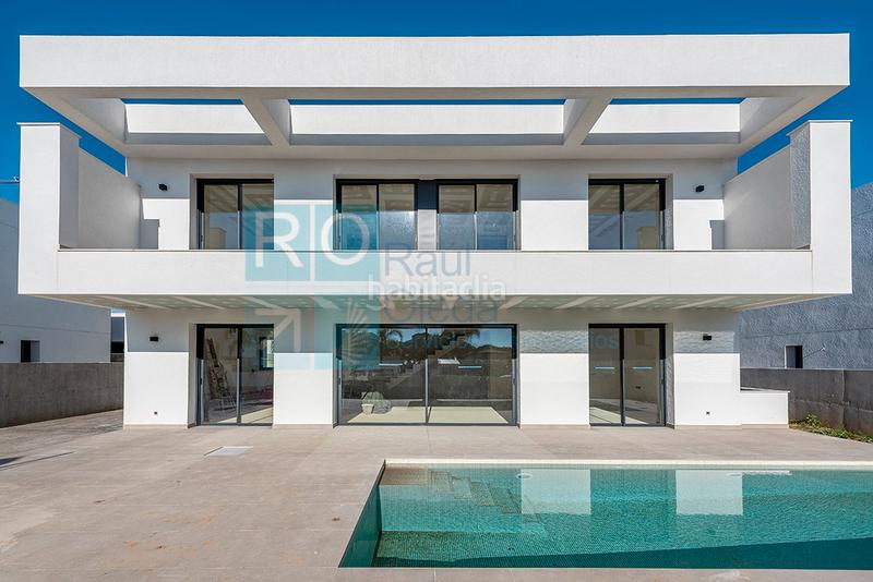 Foto 9fa40a24-3756-478a-b347-5dec27ffb116. Chalet in carrer copèrnic 8 in mar Cambrils Cambrils