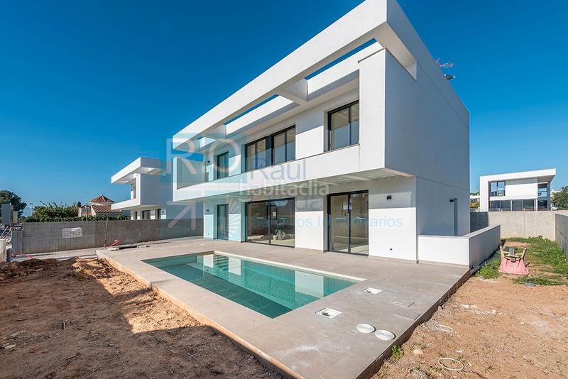 Foto 90b7e84e-f97e-401f-9e4f-48f331b5cd62. Chalet in carrer copèrnic 8 in mar Cambrils Cambrils