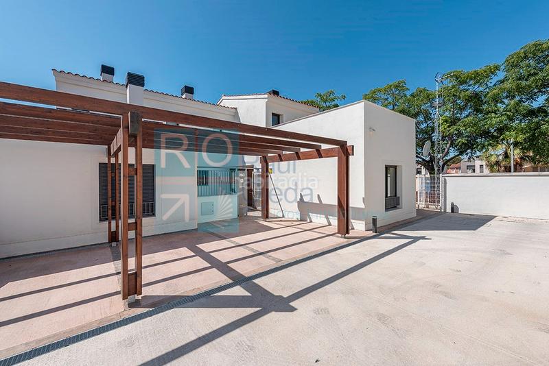 Foto f19bcc56-1820-4bc5-b347-7444ab8bc04b. Casa pareada en carrer de alfred sisley 28 en El Dorado Platja Cambrils