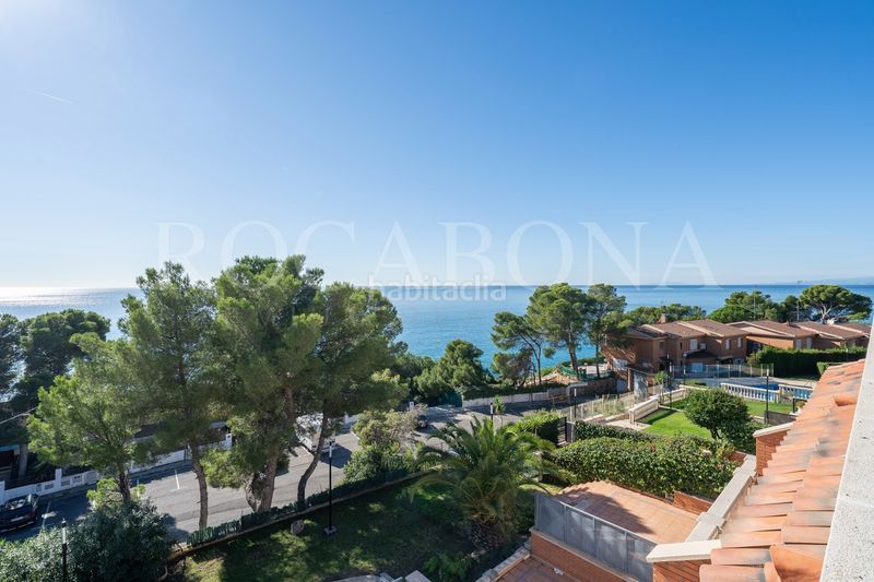 Foto 11068e65-5617-4840-9230-62d76d311863. Casa adossada amb calefacció aparcament piscina a Salou