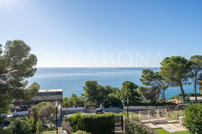 Foto f76f58cf-cc14-4b47-9683-c850d6143b68. Casa adossada amb calefacció aparcament piscina a Salou