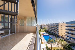 Dachwohnung in Carrer d'amadeu vives 42